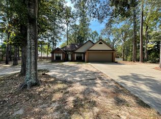 284 Corinth Rd, Petal, MS 39465