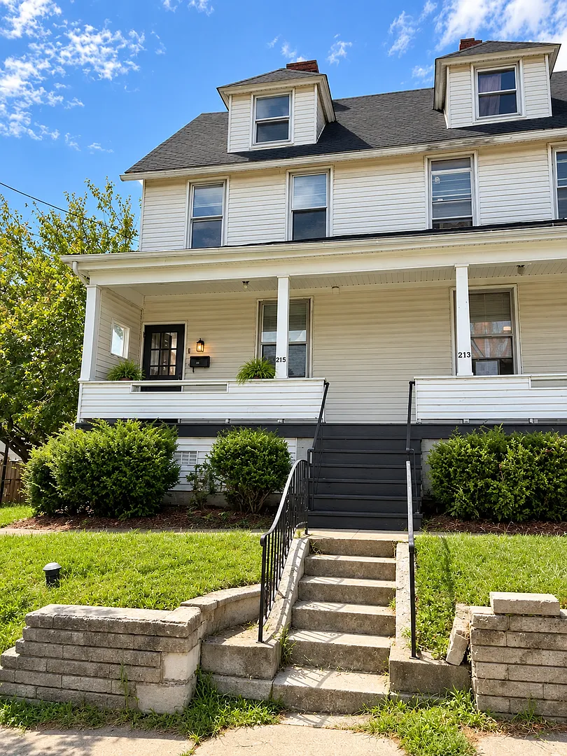2 bedroom Townhome, Washington, PA 15301 — Photo 1