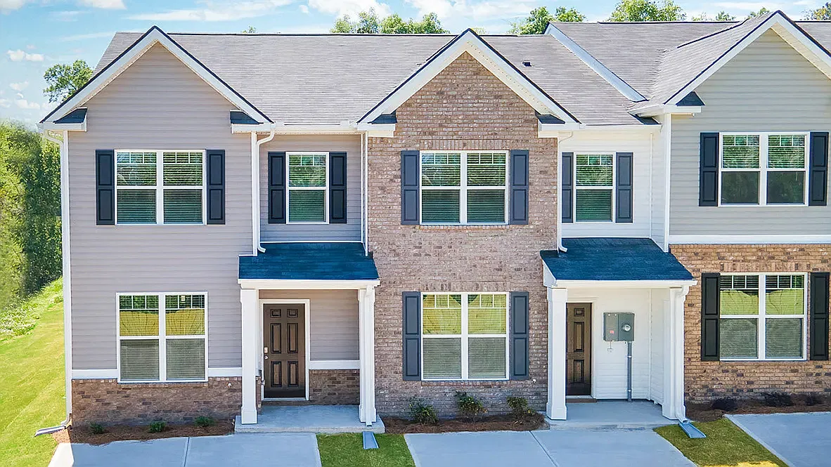 3 bed, 2.5 bath, 1611 sqft, $2,500 — Photo 1