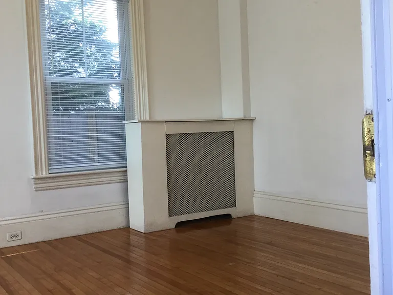 8A Loring Ave — Photo 9