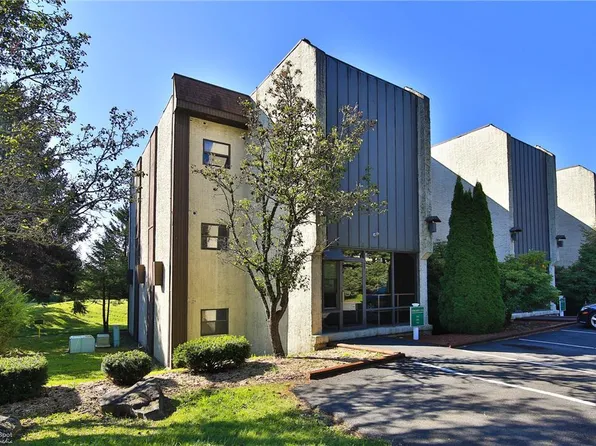 116 Foxfire Dr APT 101, Mount Pocono, PA 18344