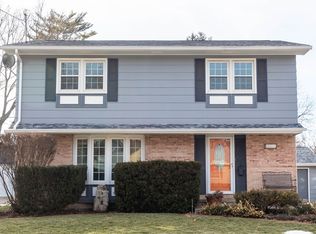 2700 54th St, Des Moines, IA 50310