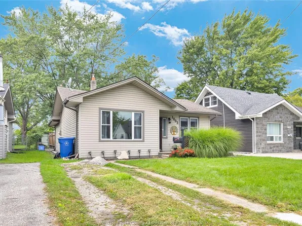 1803 Ferndale Ave, Windsor, ON N8T 2K7