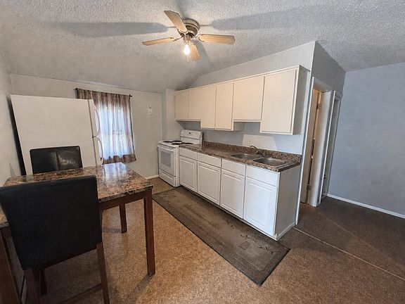 4th image of 706 5th Ave NW