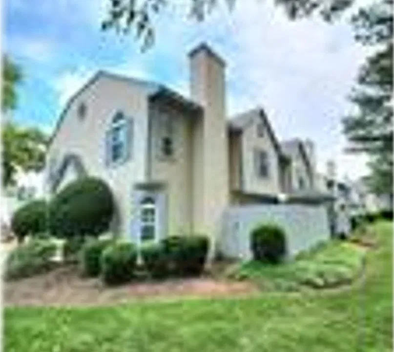 5357 Bardith Cir #1