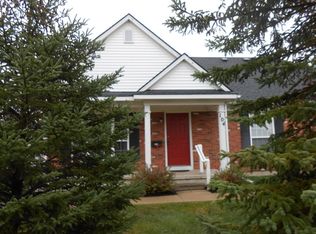 104 Riversedge Dr #1, Saline, MI 48176
