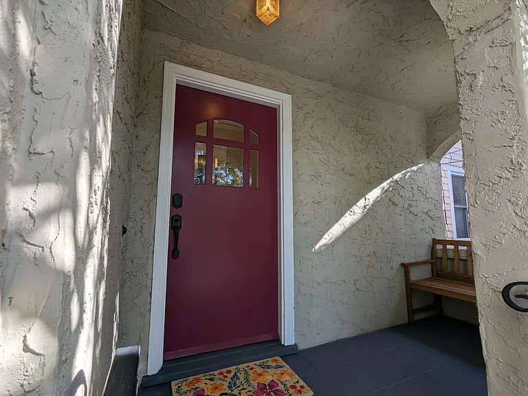 Rose St — Photo 3