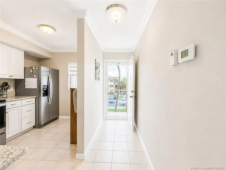 7430 S Ocean Dr #220 — Photo 42