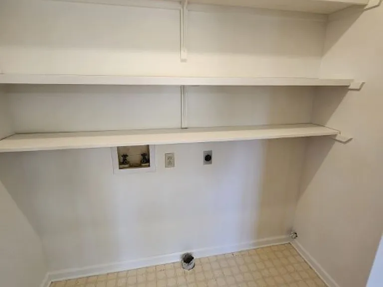 309 Shadow View Dr — Photo 12