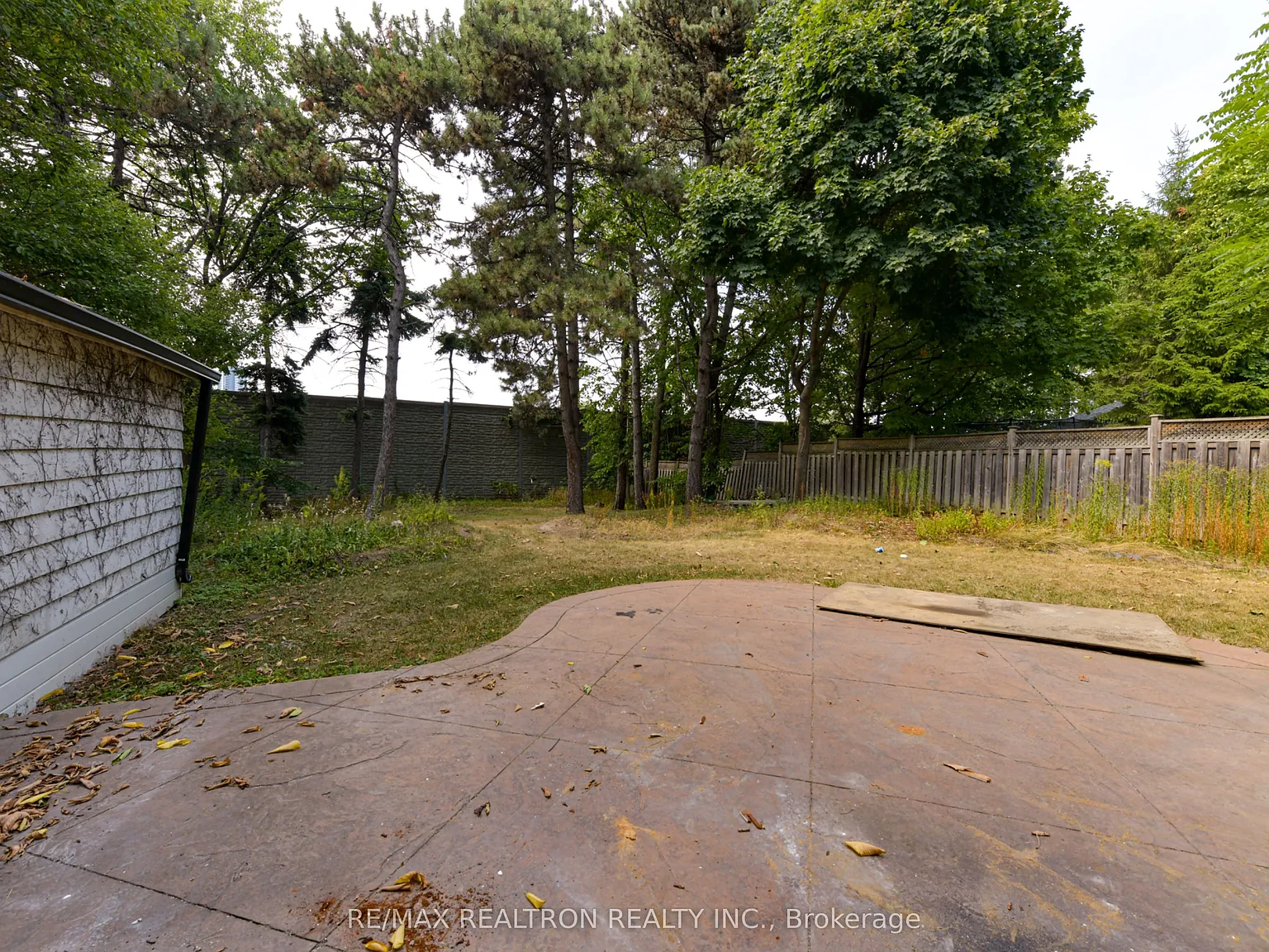 3 bed, $4,000 — Photo 4