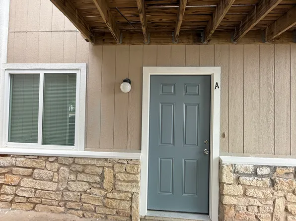 2110 Deer Run Dr #A, Austin, TX 78744