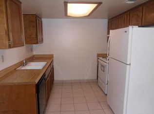 4325 N Chestnut Ave APT 205, Fresno, CA 93726