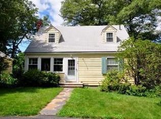 28 Roundwood Rd, Newton, MA 02464