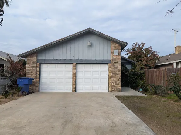 4815 E Geary St, Fresno, CA 93725