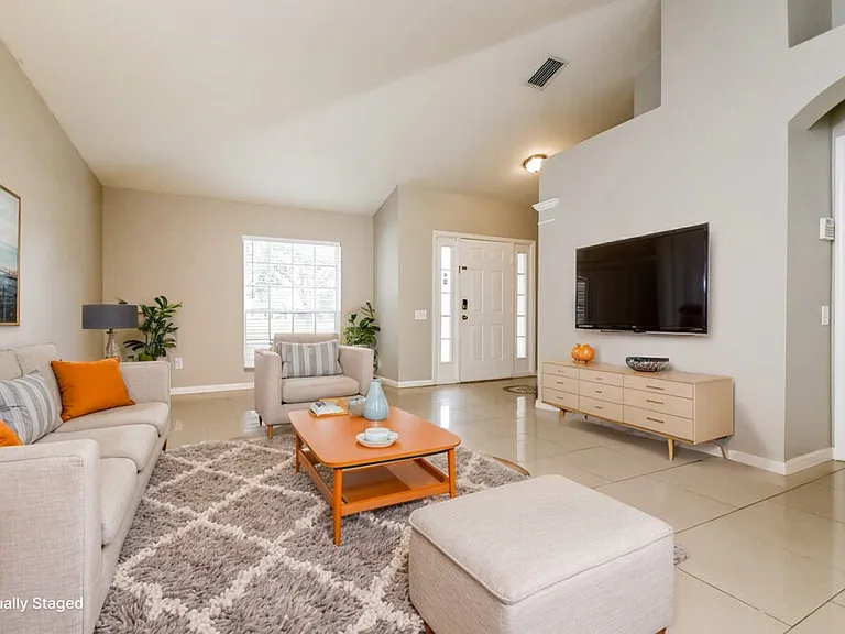 11427 Misty Isle Ln — Photo 3