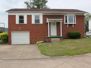 108 Washington Cir, Hurricane, WV 25526