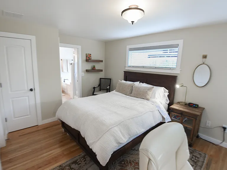 1003 N Marshall St — Photo 21