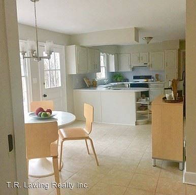 1st image of 4000 Pepperidge Dr