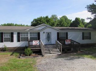 486 Ballard Rd, Lexington, TN 38351