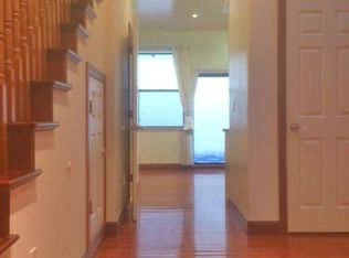 320 10th St STE 306, Oakland, CA 94607