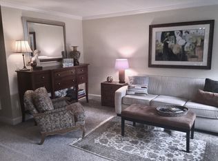 7937 SW 40th Ave APT I, Portland, OR 97219