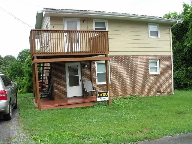 1st image of 1111 Lark St #1