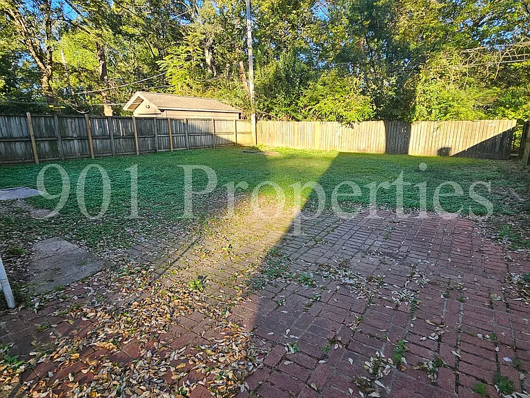 94 E Lafayette Cir — Photo 10