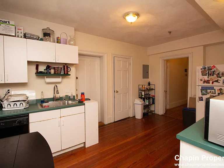 209 Washington St #4 — Photo 7