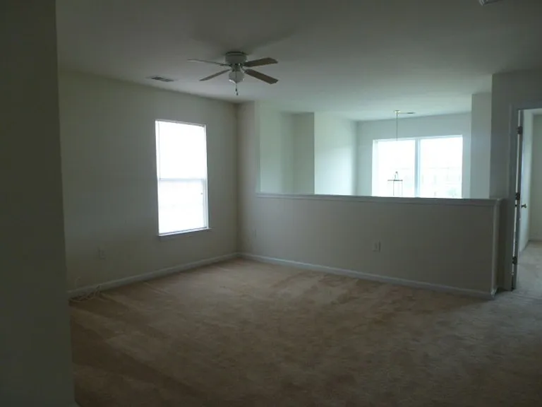 865 Barn Owl Ct — Photo 3