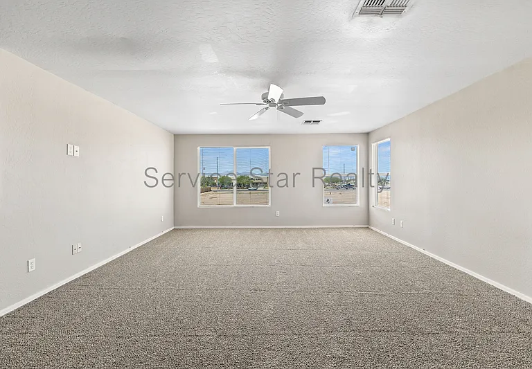 12106 N 130th Dr — Photo 17