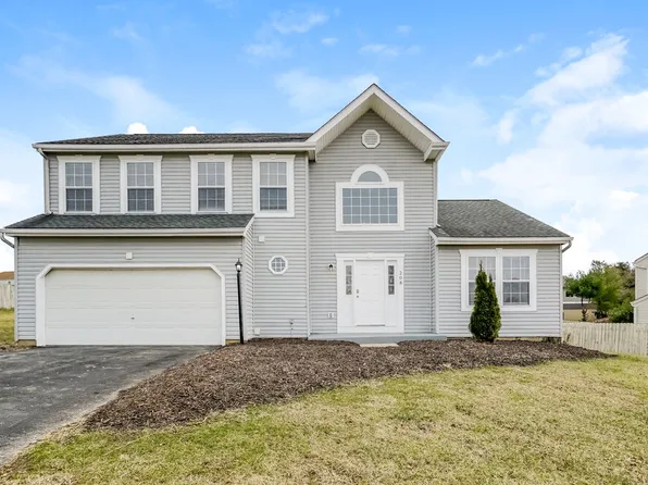 208 N Bend Dr, Pataskala, OH 43062