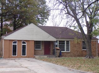 640 S Mission Rd, Wichita, KS 67207