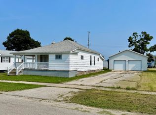 115 S D St, Cheboygan, MI 49721