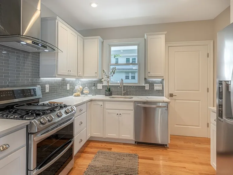 214 White St #1 — Photo 7