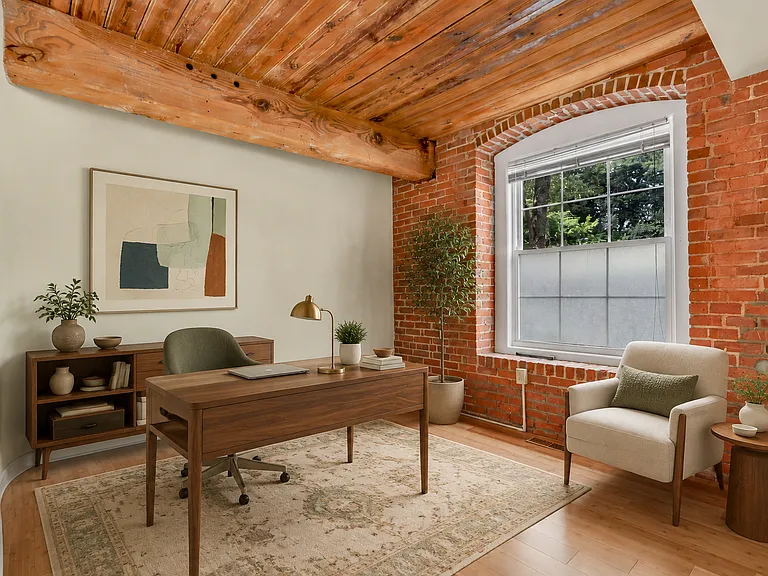 14 Sanford St #7 — Photo 18