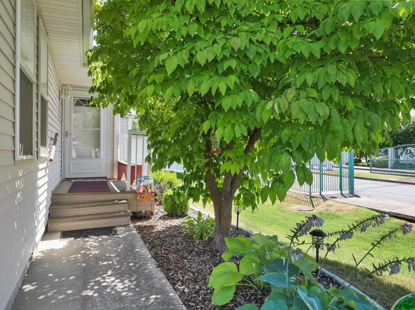 13608 E 15th Ln, Spokane, WA 99216