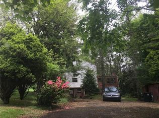 949 Clifton Rd, Bethel Park, PA 15102