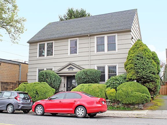 2nd image of 1514 SE Bybee Blvd #4