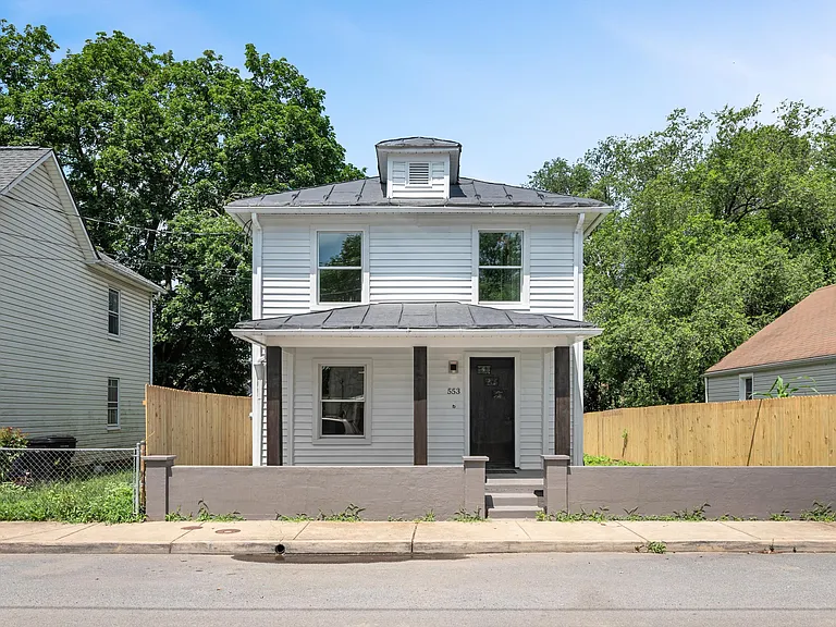 553 Highland Ave — Photo 1