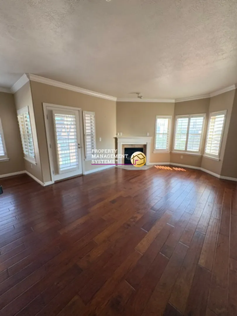 2 Bedroom Condo in Gateway! — Photo 1