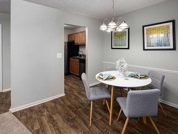 4th image of 600 Old Holcomb Bridge Rd #121