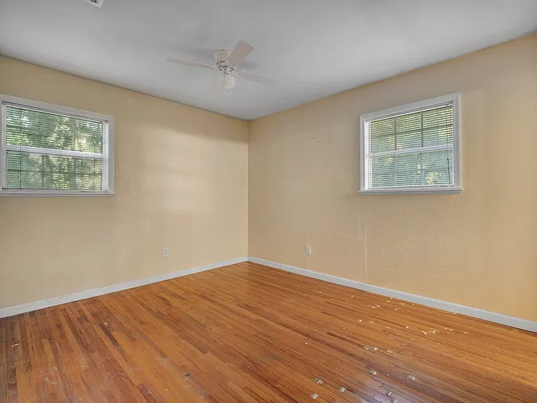 2115 Jackson Bluff Rd — Photo 16