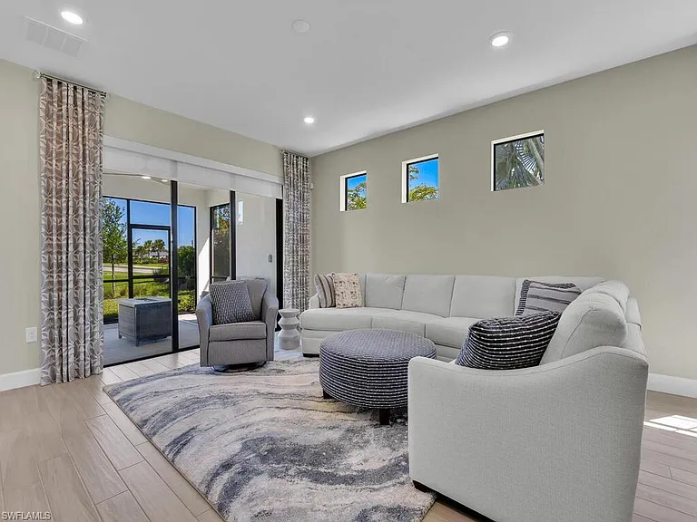 11694 Canal Grande Dr — Photo 14