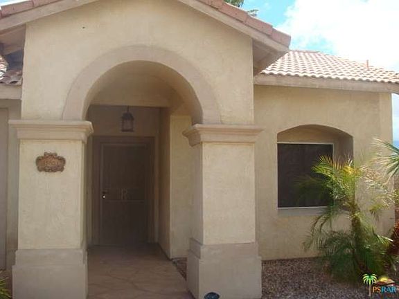 4th image of 65851 Avenida Pico
