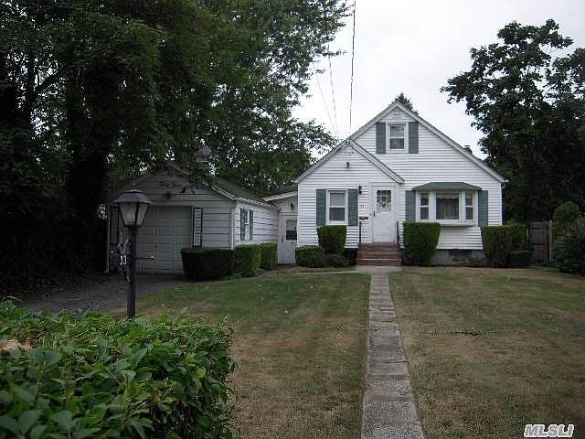 2nd image of 33 W Garfield St