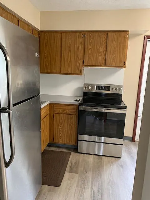 2 bed, 896 sqft, $1,150 — Photo 4