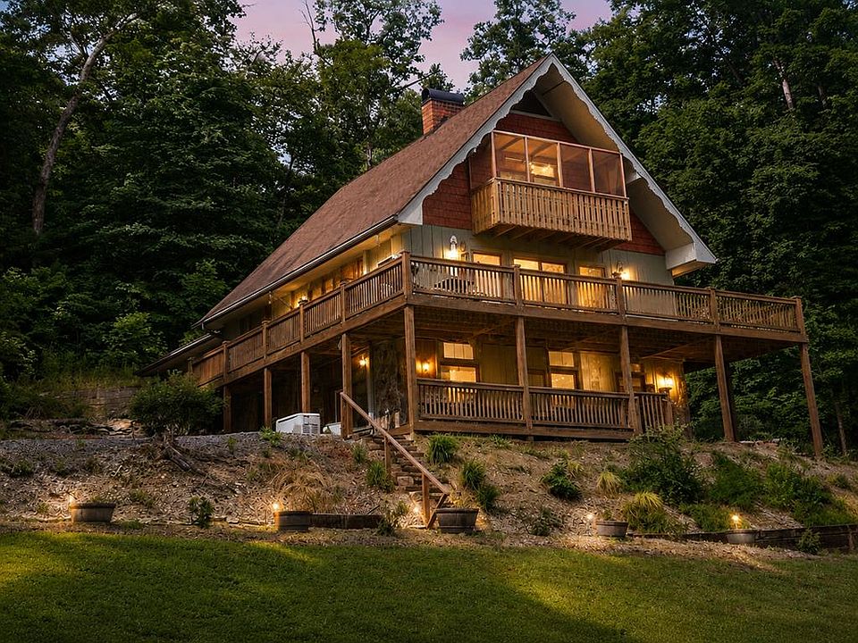 1st image of 206 Peckerwood Rd