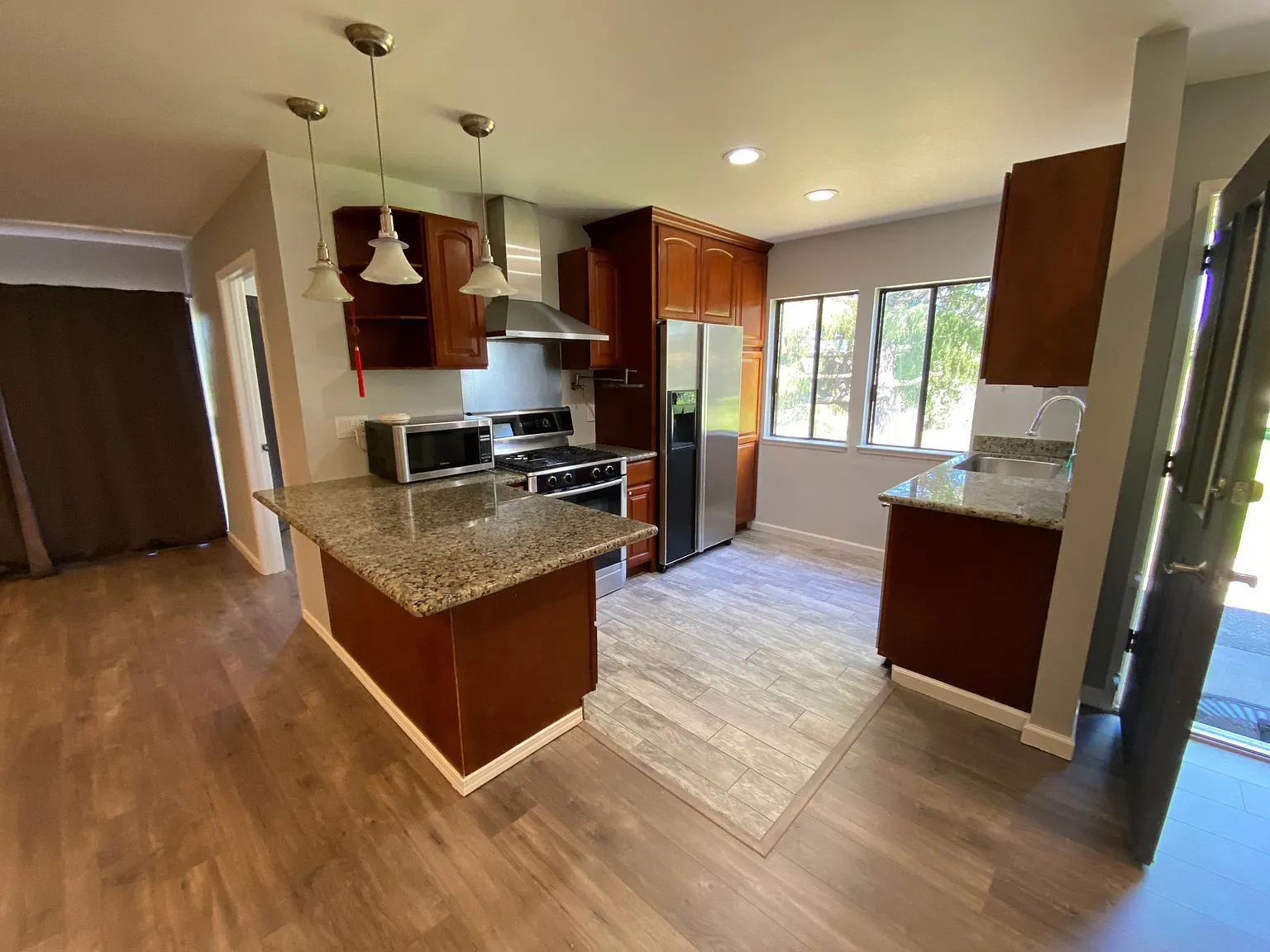 9 Coleridge Dr photo 1