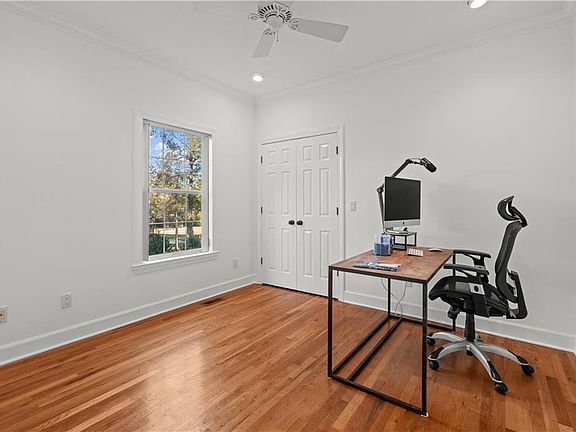 5th image of 7064 Brigade Ct