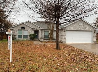 326 Beaumont Dr, Weatherford, TX 76086